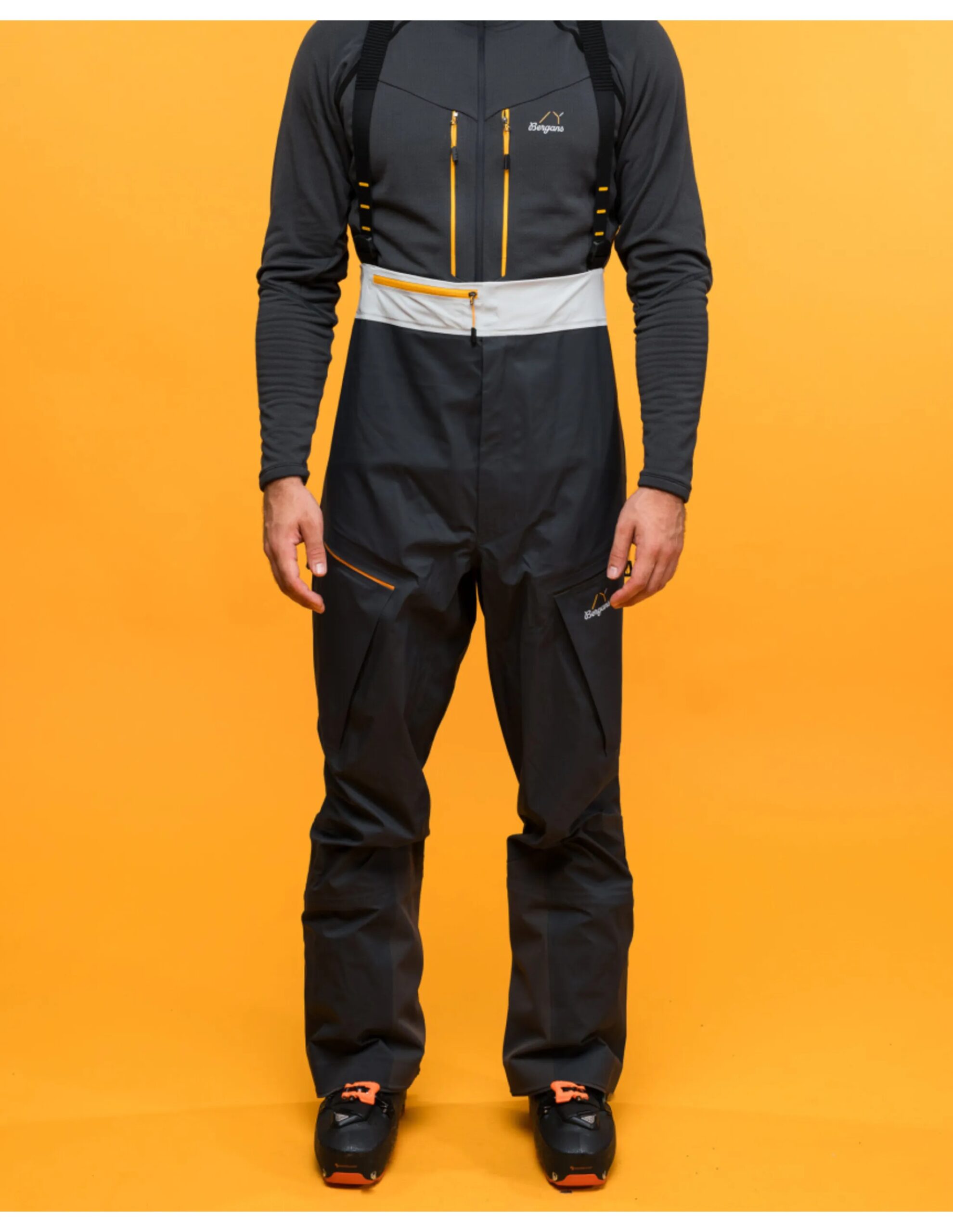 Bergans Y MountainLine Breathe 3L Shell Bib Pants Men (Maat – 50, Kleur – Dark Shadow Grey/Pearl Grey)