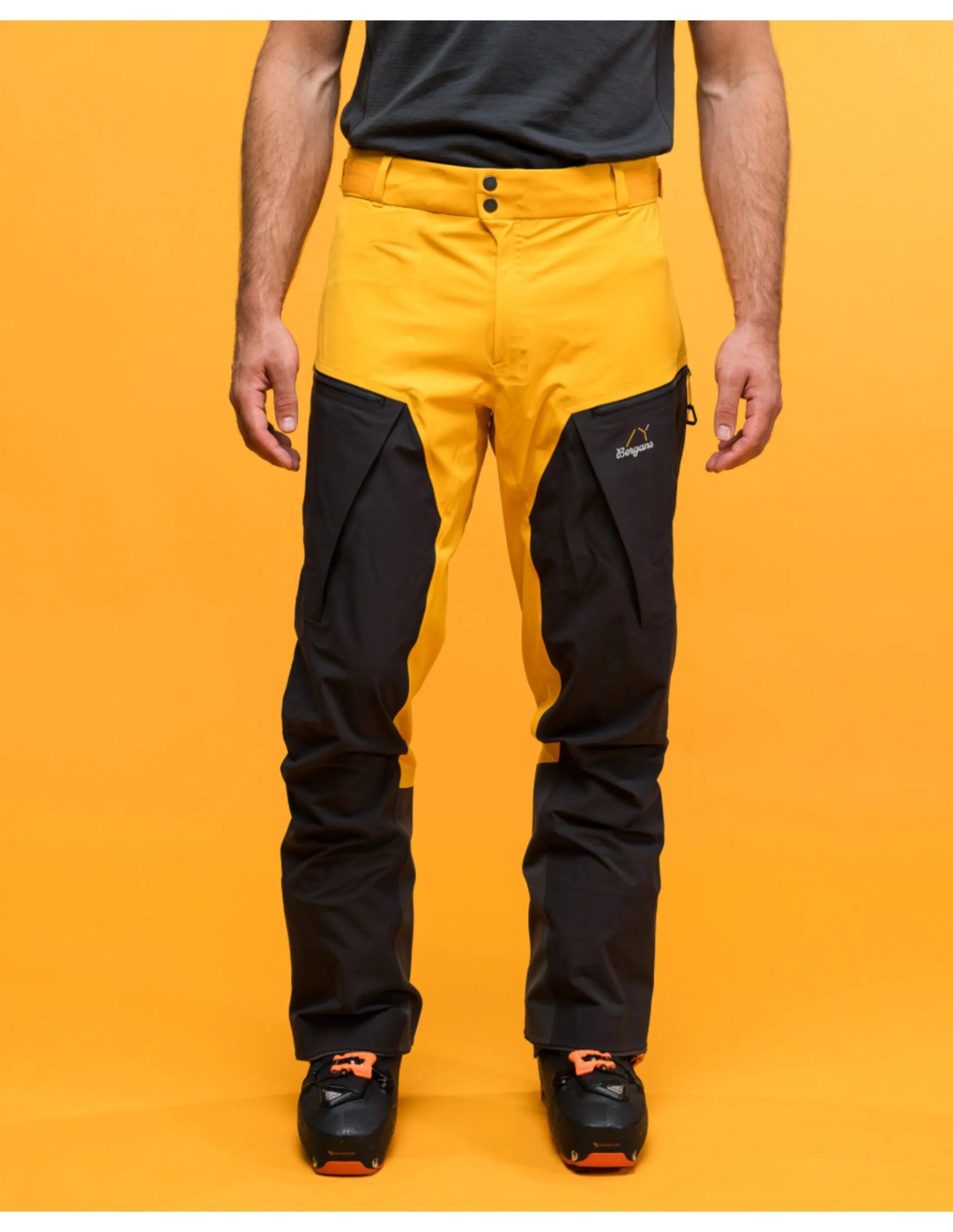 Bergans Y MountainLine Hybrid Softshell Pants Men (Maat – 52, Kleur – Mango Yellow/Dark Shadow Grey)