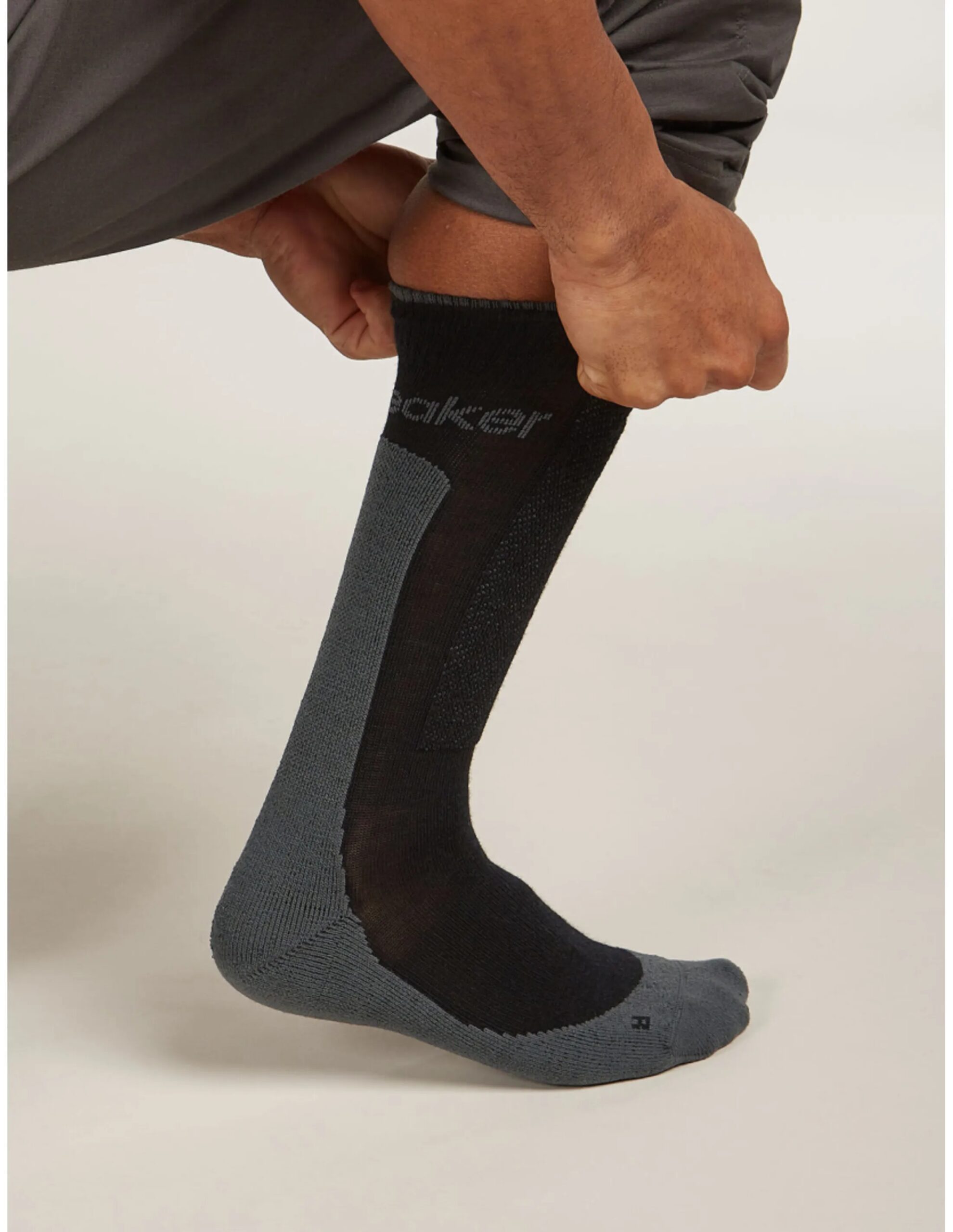 Icebreaker Hike+ Medium Crew Halfhoge Sokken Heren (Maat – S, Kleur – Black/Obsidian)