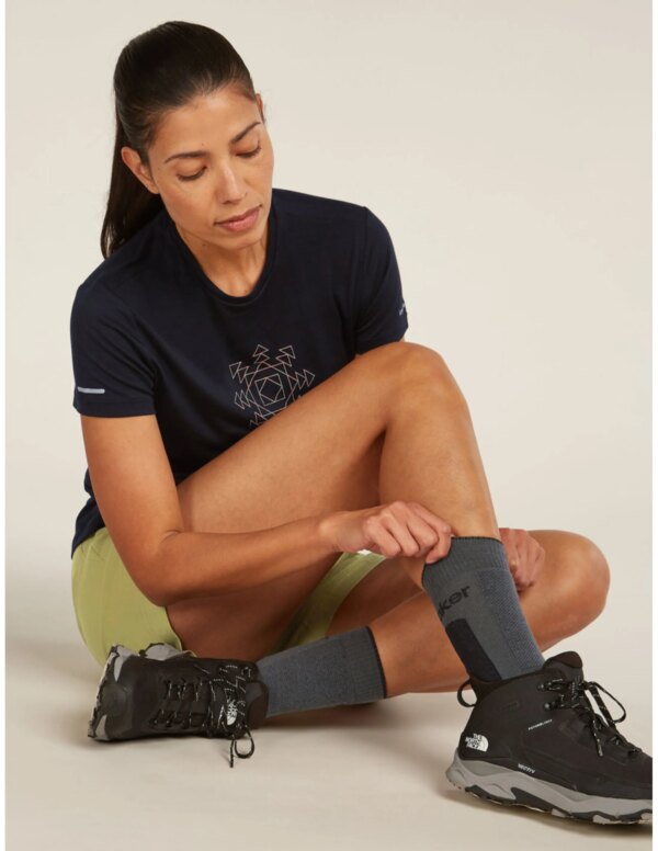Icebreaker Merino Hike+ Medium Crew Halfhoge Sokken Dames (Maat - S, Kleur - Obsidian/Black)
