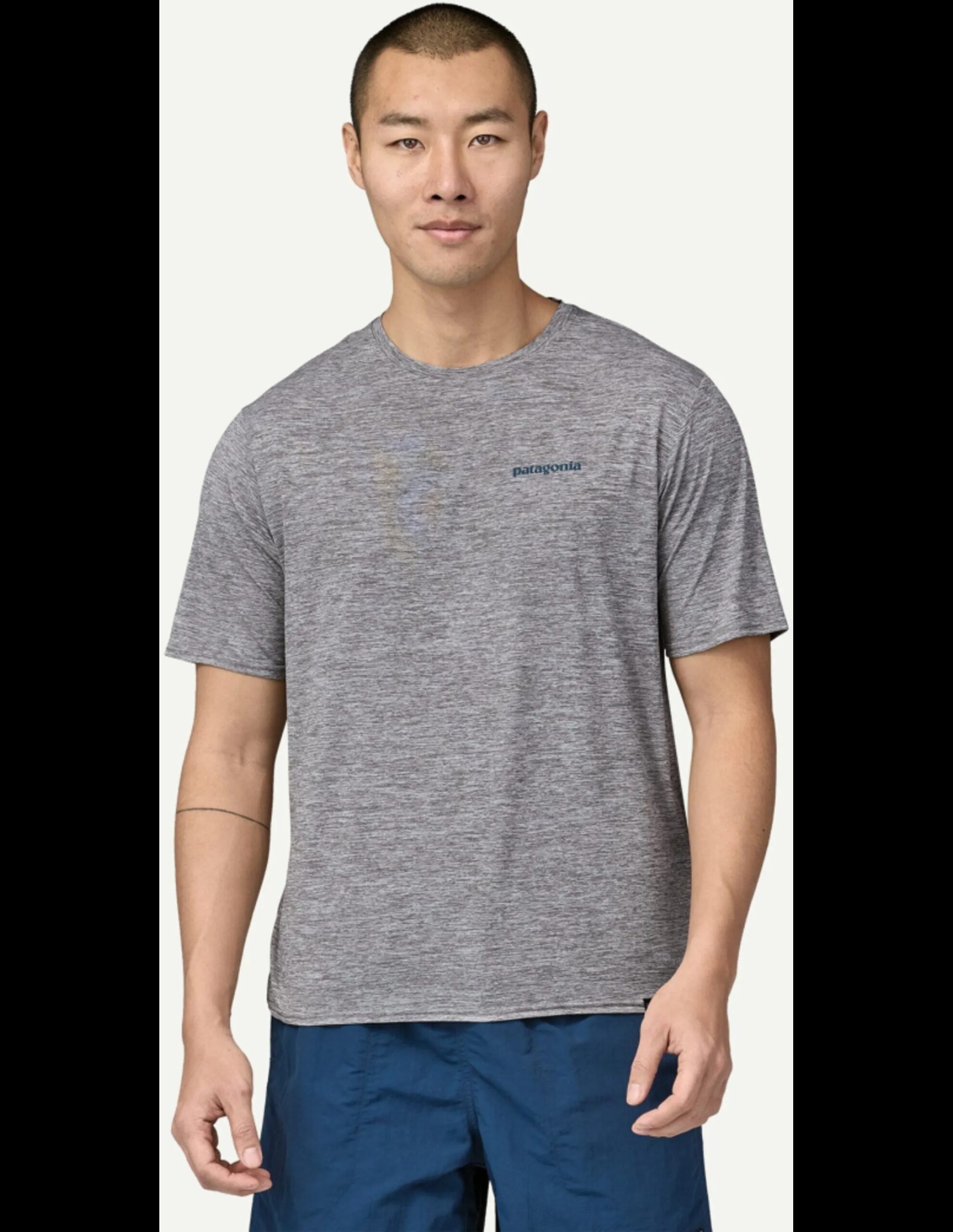 Patagonia Capilene® Cool Daily Graphic Shirt – Waters Heren (Maat – L, Kleur – Boardshort Logo Abalone Blue: Feather Grey)