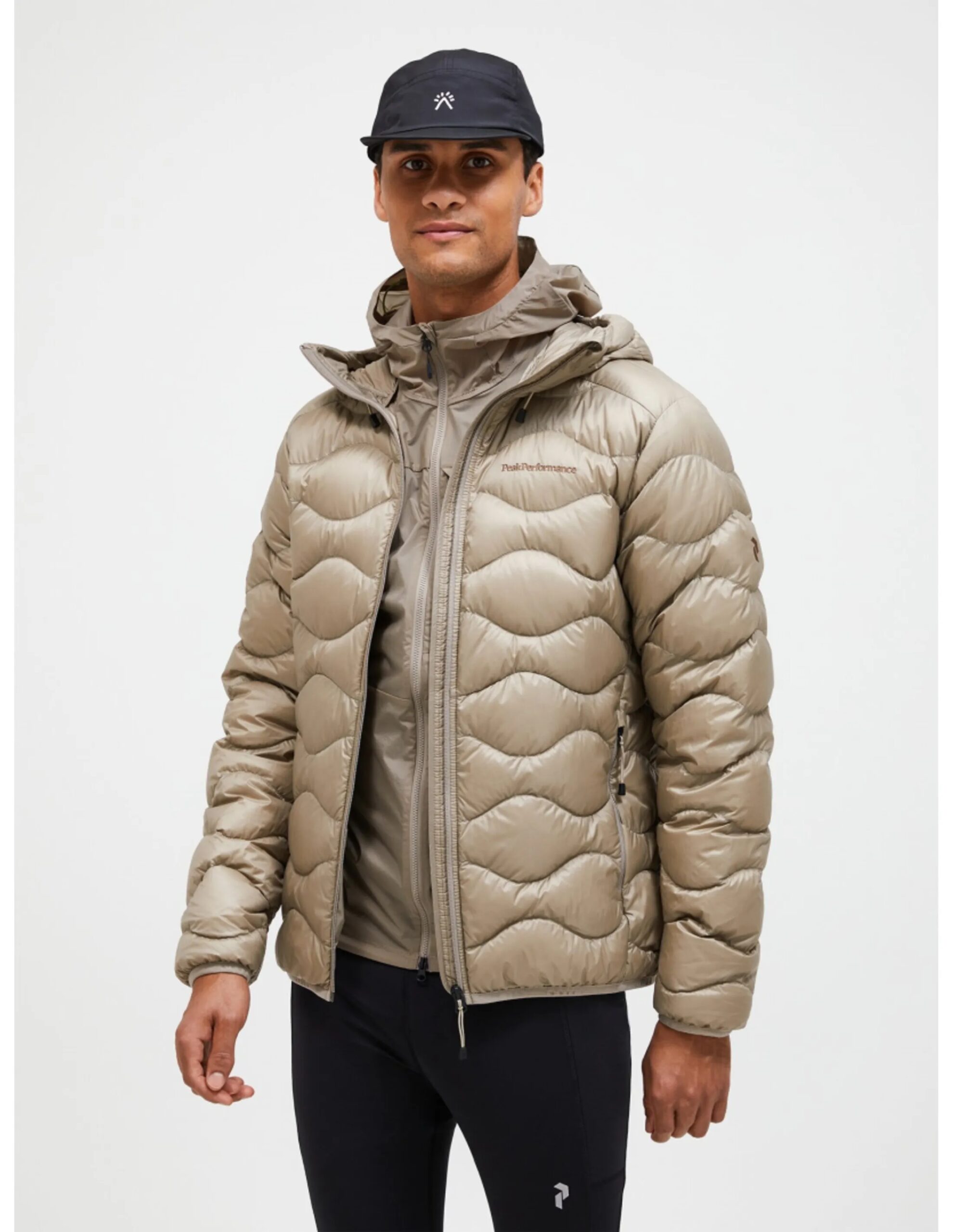 Peak Performance Men’s Helium Down Hood Jacket (Maat – S, Kleur – Avid Beige)
