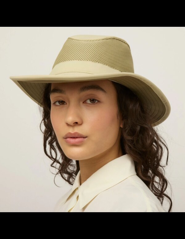 Tilley Airflo Mesh Crown LTM8 Hoed (Maat - 7 1/8, Kleur - Khaki/olive)